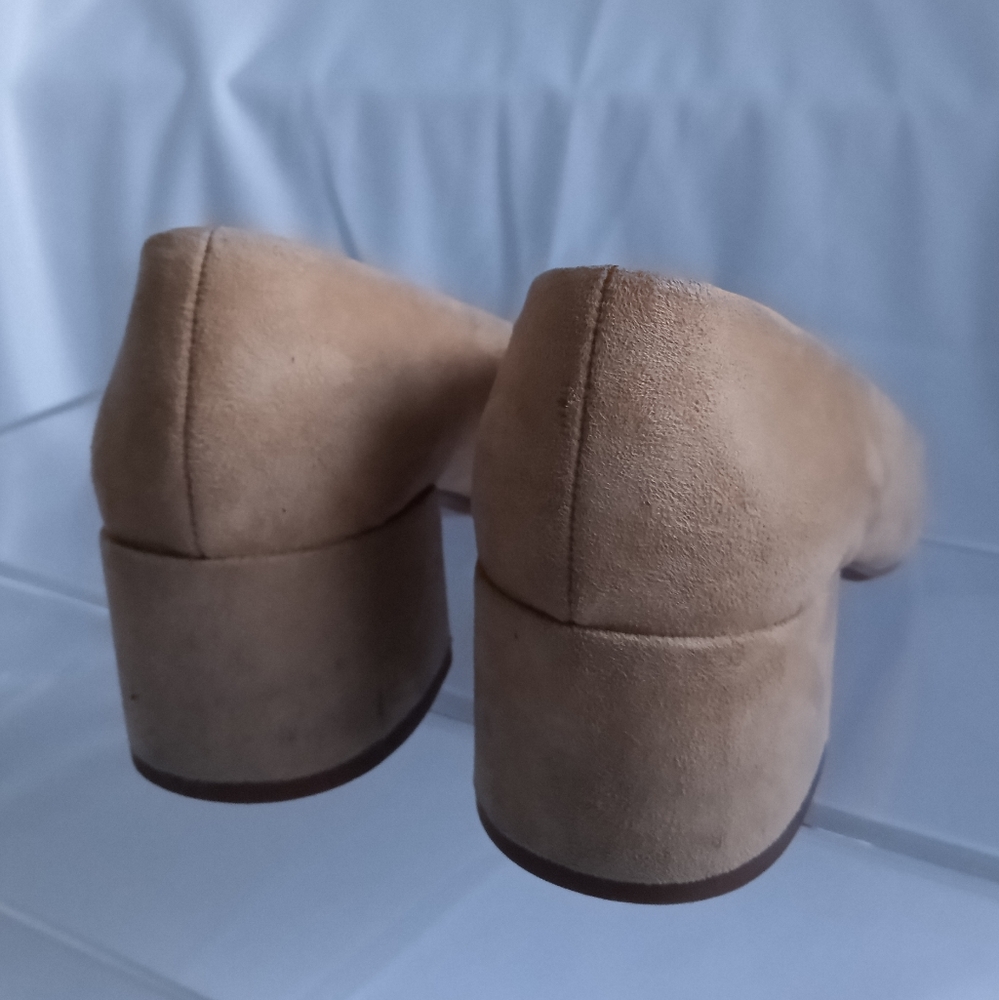 Zara Two-tone Microsued Block Heel Shoes In Tan and Black - Picture 5 of 10